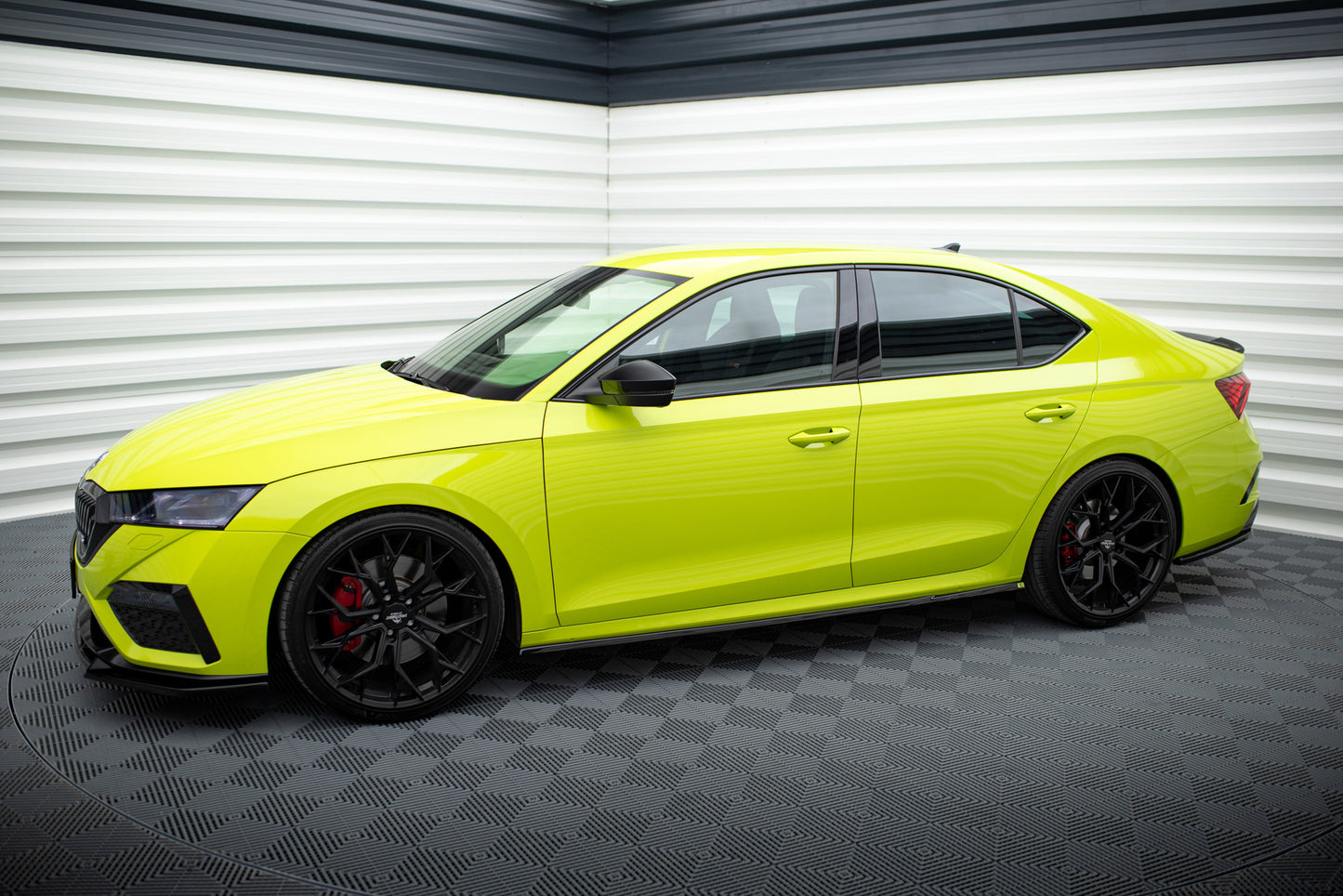 Side Skirts Diffusers V.1 Skoda Octavia RS Mk4