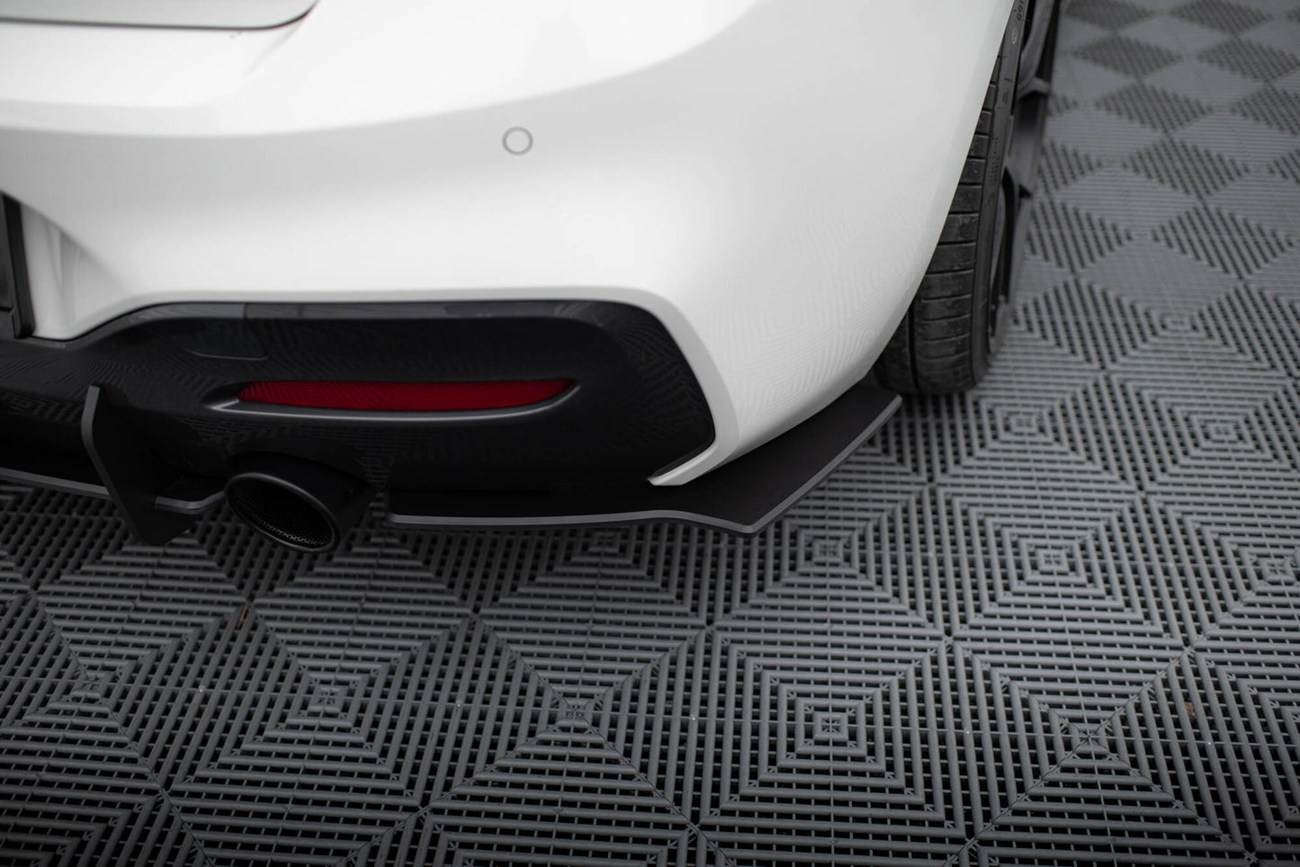 Street Pro Rear Side Splitters V.2 for BMW 1 F20 M-Pack M140i