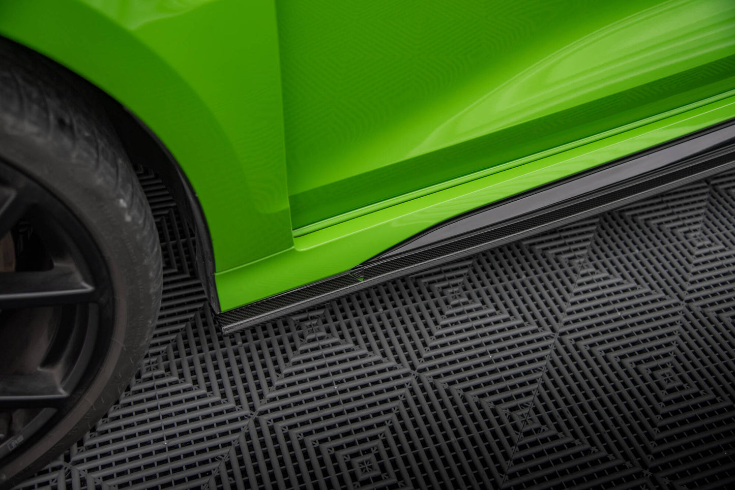Prepreg Carbon Fiber Side Skirts Audi RS3 Sedan / Sportback 8Y