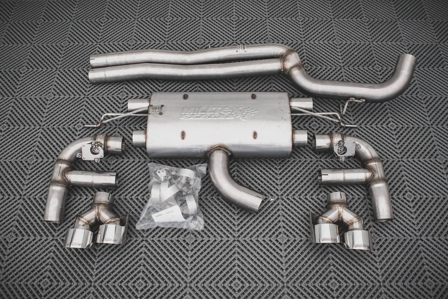 Rear Valance + Milltek Sport Exhaust Audi RS3 Sportback 8V Facelift
