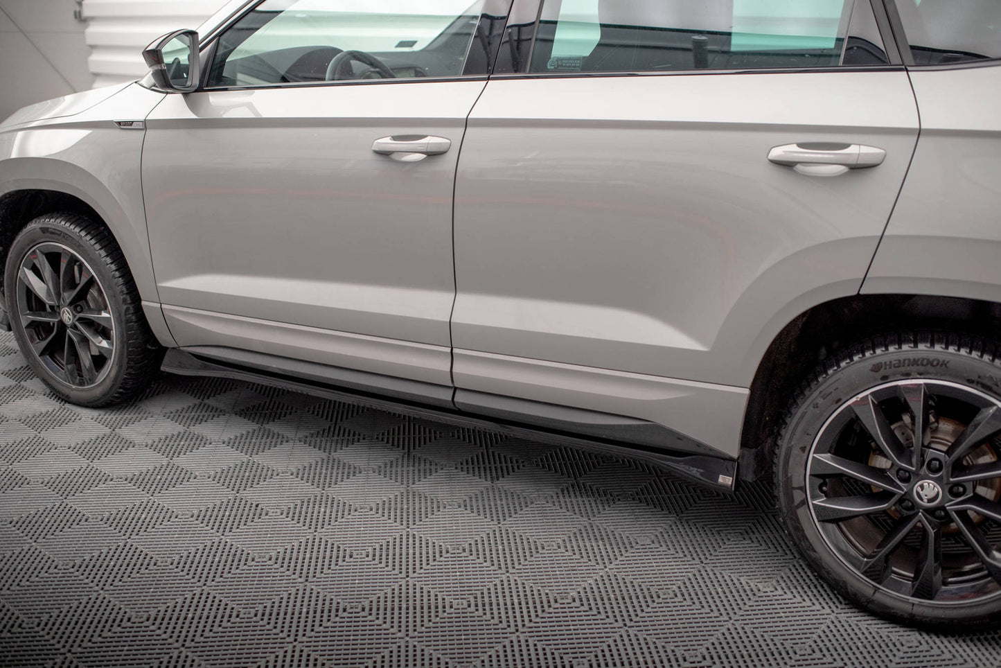 Side Skirts Diffusers Skoda Karoq Sportline Mk1