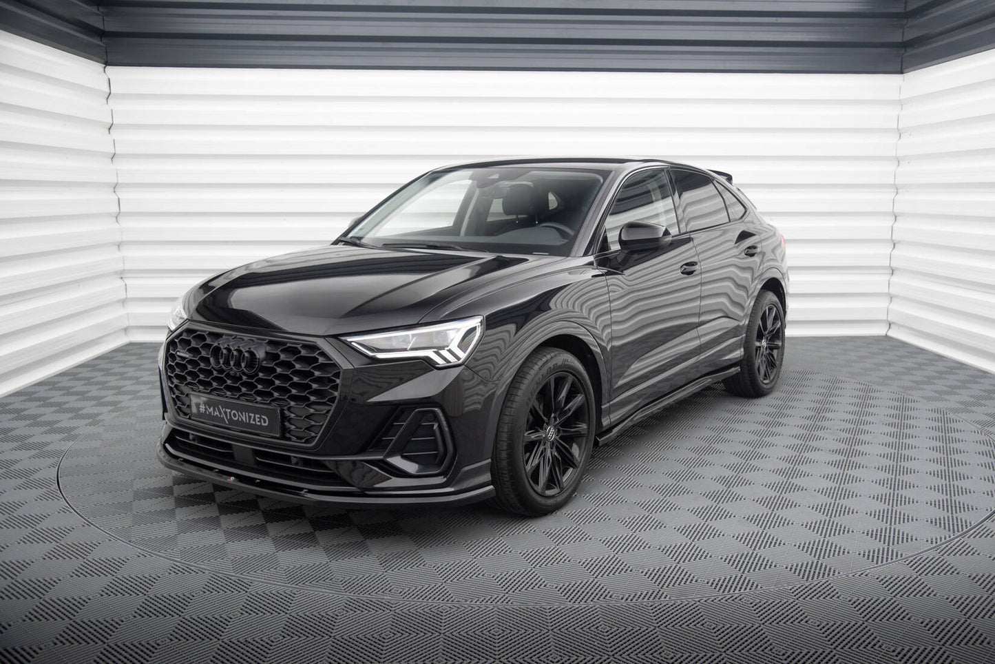 Front Splitter V.1 Audi Q3 Sportback F3