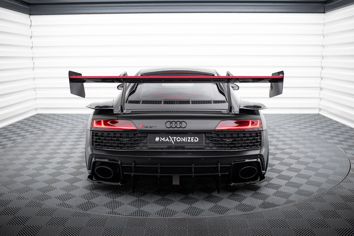 Carbon Spoiler + LED Audi R8 Mk2