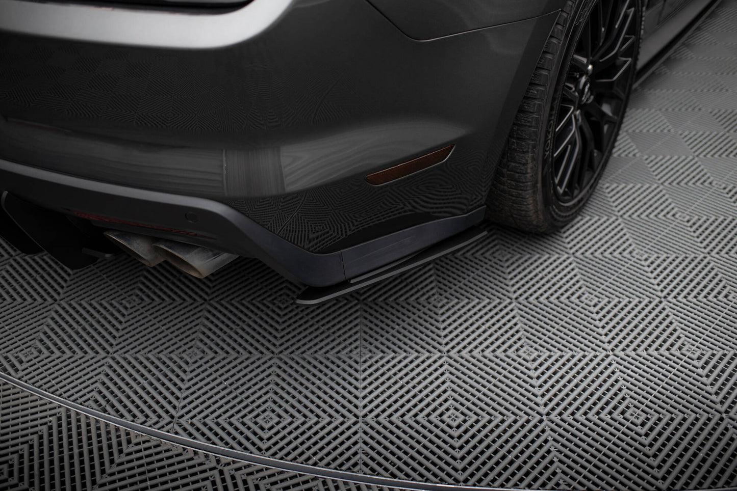 Street Pro Rear Side Splitters Ford Mustang GT Mk6