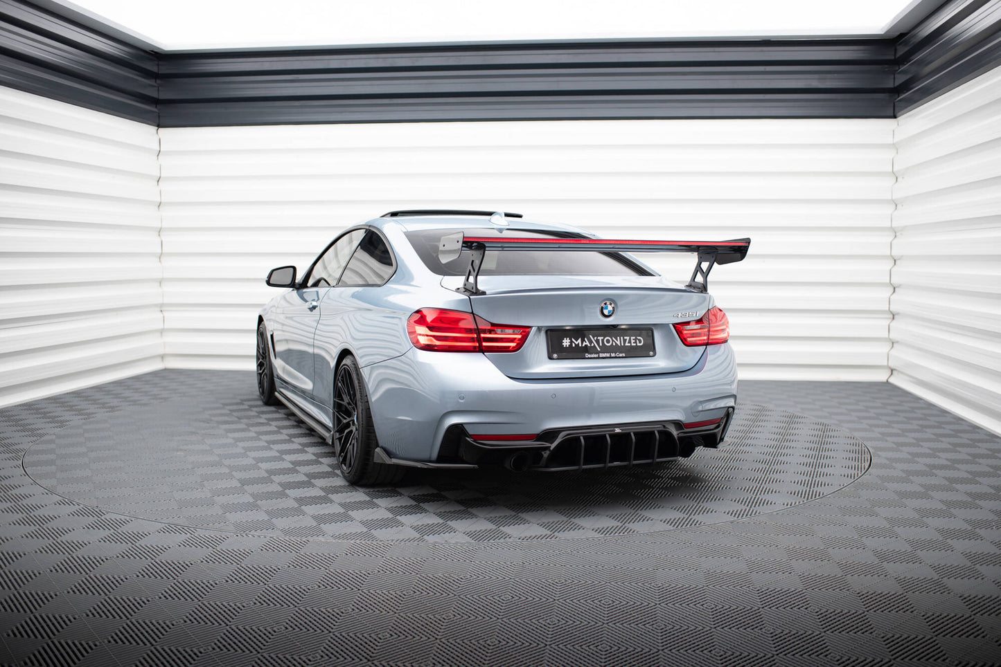 Carbon Spoiler With External Brackets Uprights + LED BMW 4 F32 / 4 F32 M-Pack Coupe