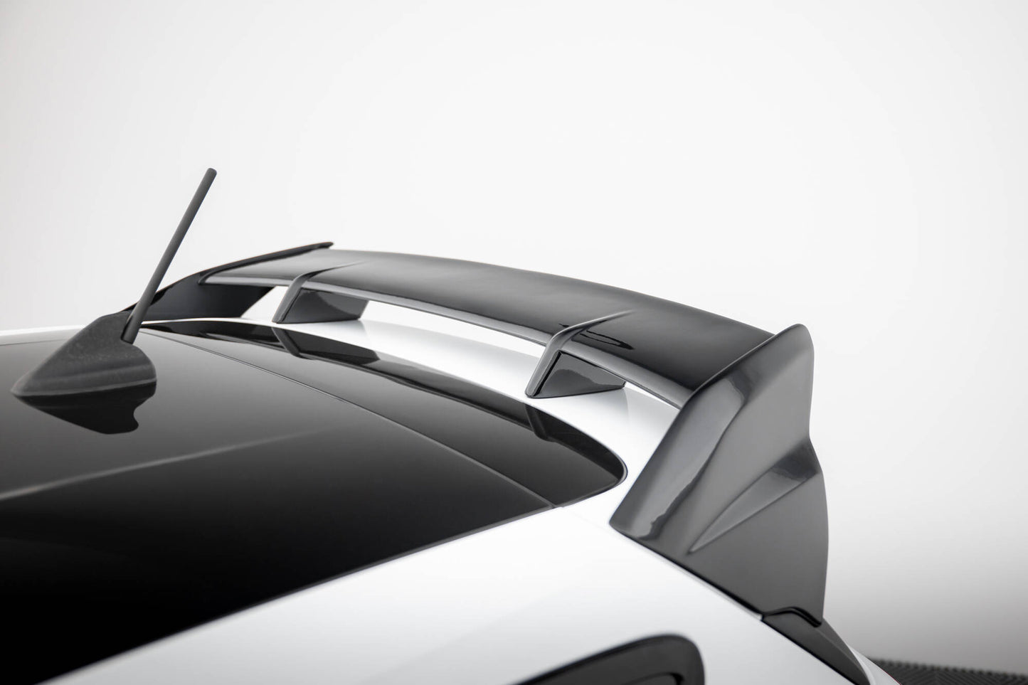 Spoiler Ford Fiesta Standard / ST-Line Mk8 - Primed