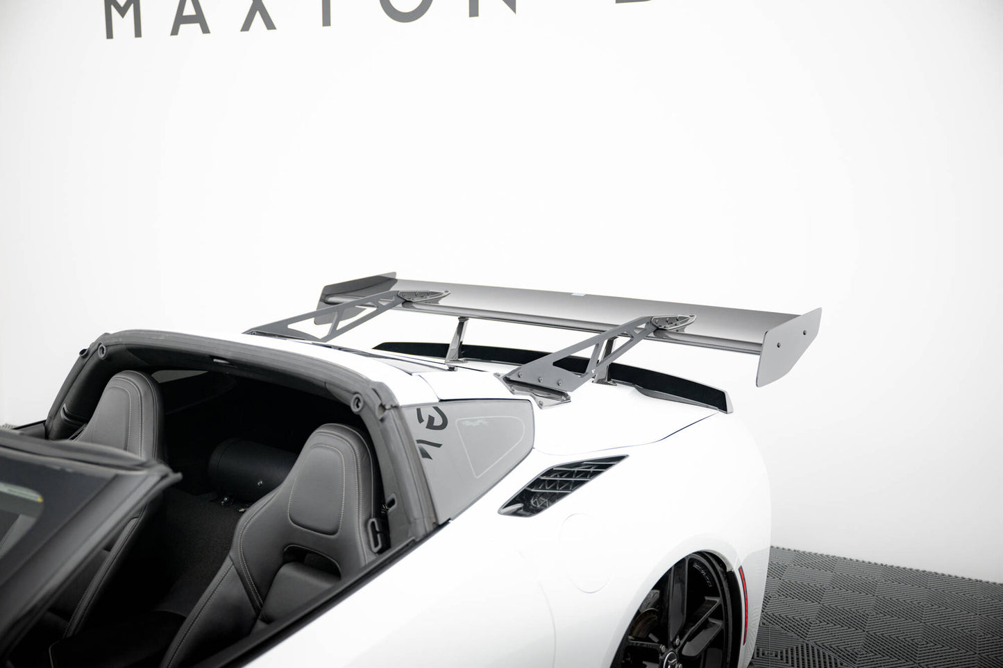 Carbon Spoiler With Upper Swan Mounting Chevrolet Corvette Stingray / Grand Sport C7