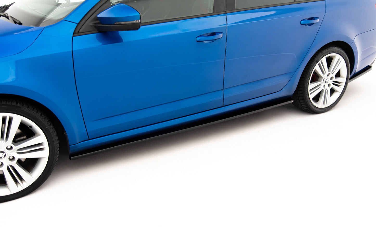 Side Skirts Diffusers Skoda Octavia RS Mk3 / Mk3 FL Hatchback / Kombi