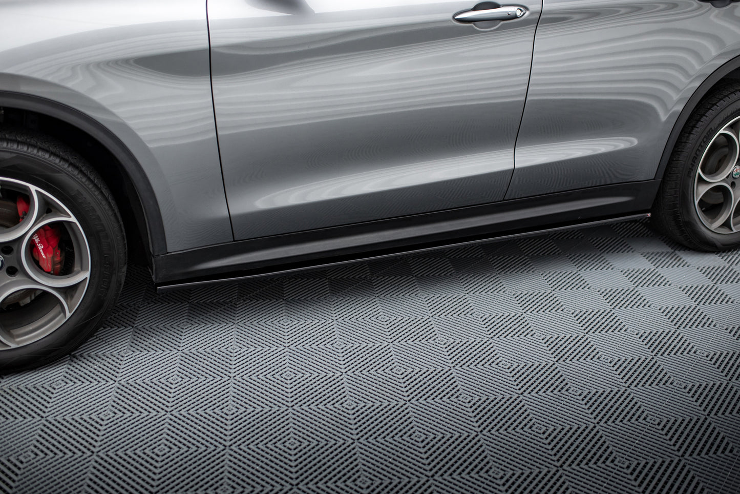 SIDE SKIRTS DIFFUSERS Alfa Romeo Stelvio