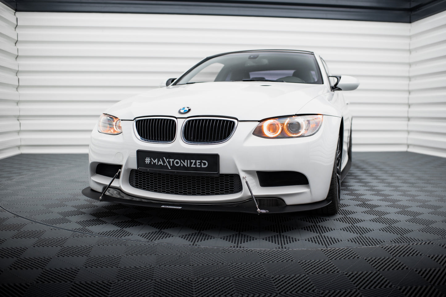 FRONT RACING SPLITTER BMW M3 E92 / E93 (PREFACE MODEL)