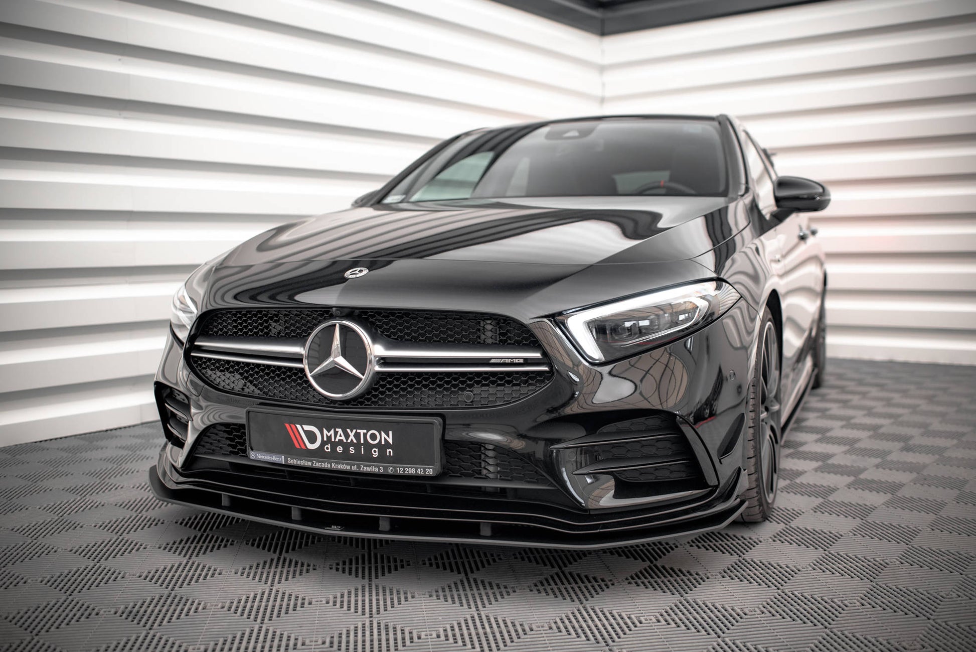 Street Pro Front Splitter Mercedes A35 AMG / AMG-Line Aero Pack W177