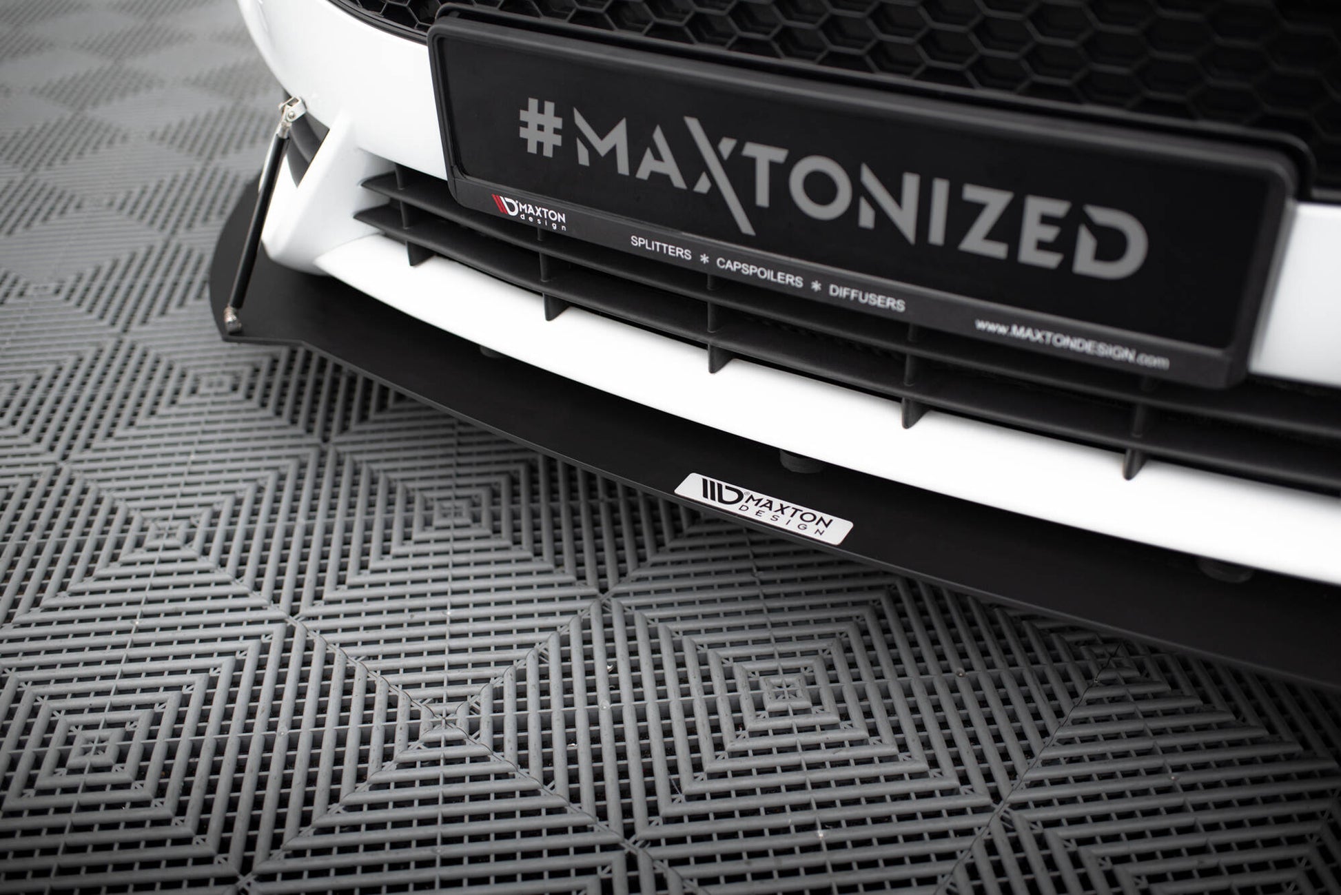 Front Splitter Racing V.1 Ford Fiesta ST Mk7 FL