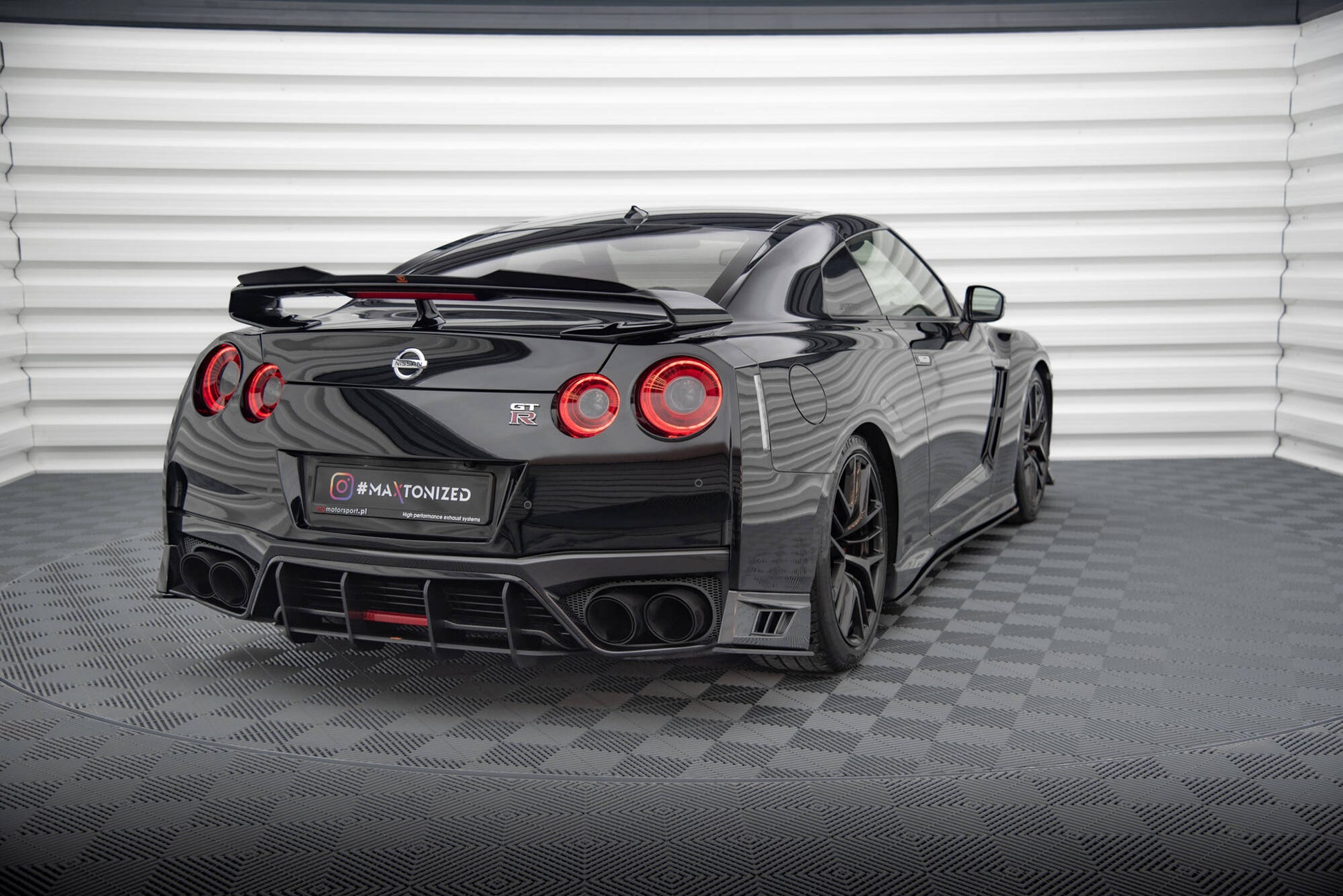 Street Pro Rear Side Splitters Nissan GTR R35 Facelift