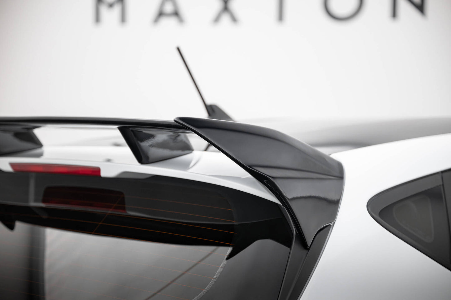 Spoiler Ford Fiesta Standard / ST-Line Mk8 - Primed