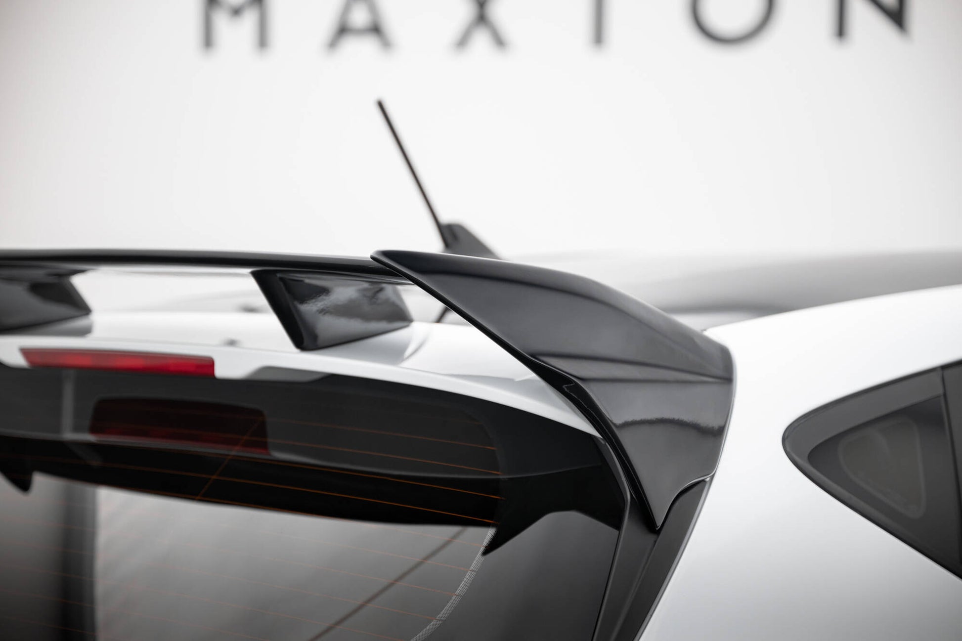 Spoiler Ford Fiesta Standard / ST-Line Mk8 - Primed