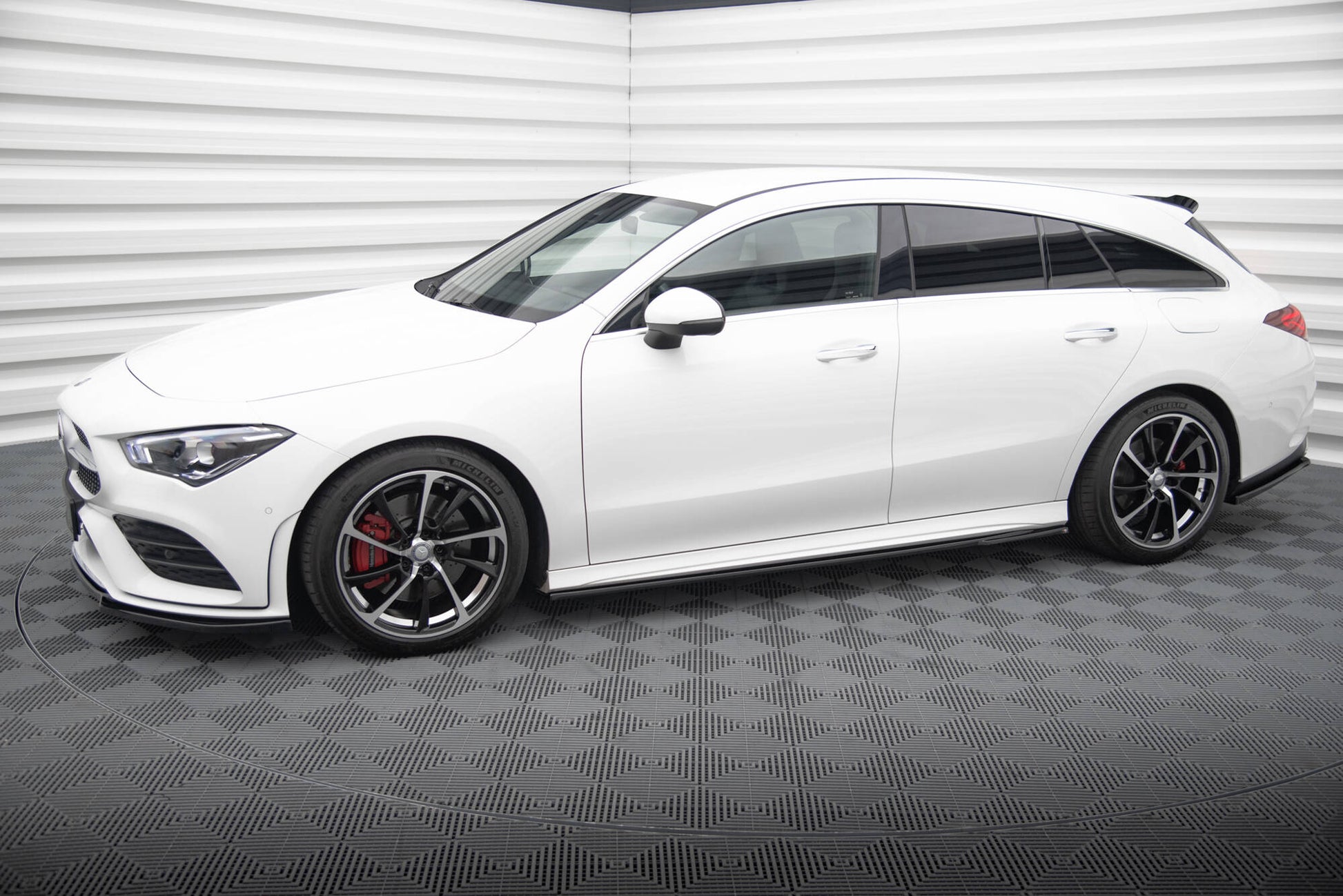 Set of Splitters Mercedes-Benz CLA Shooting Brake AMG-Line X118