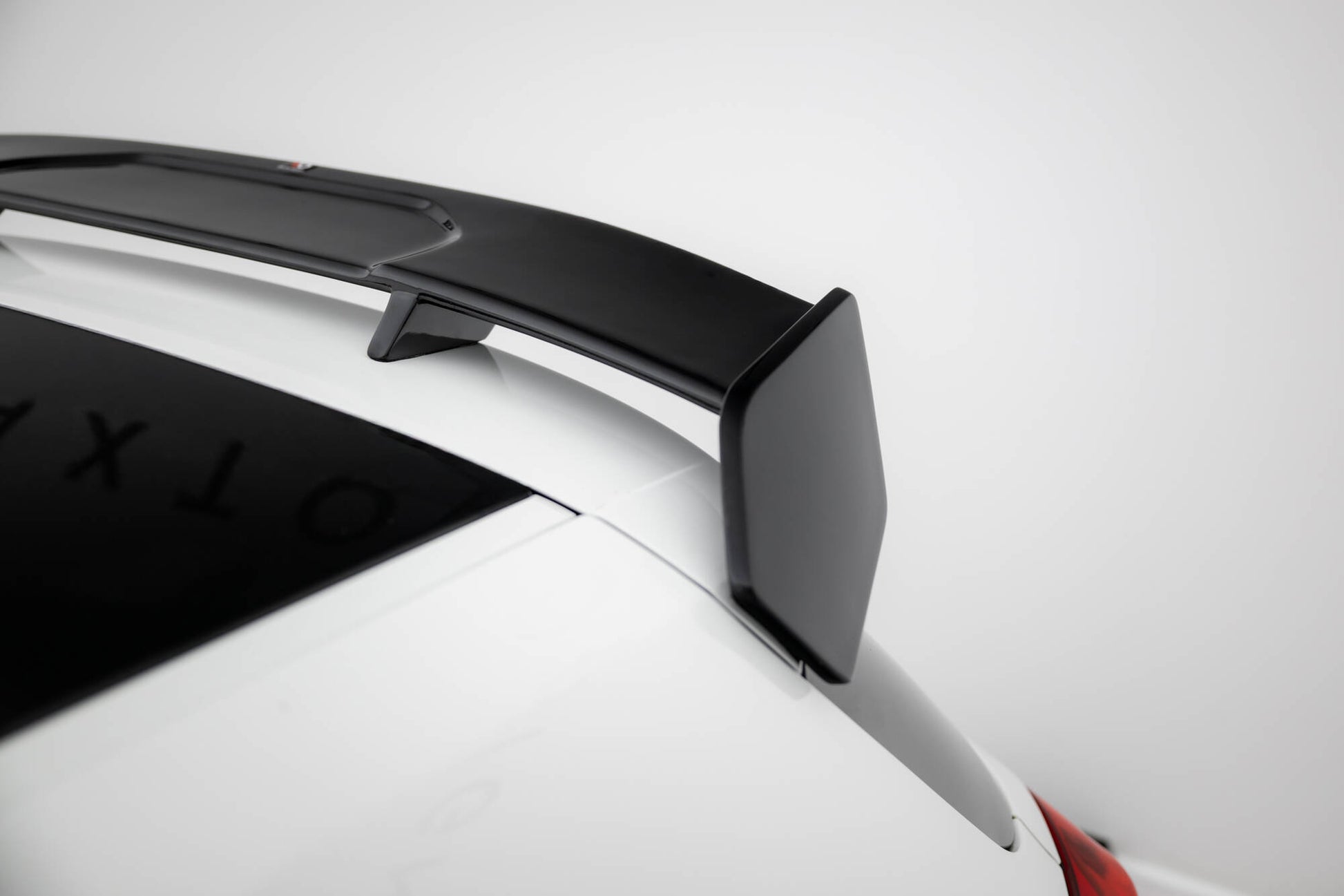 Spoiler BMW 1 M-Pack / M140i / Standard F20 - Primed