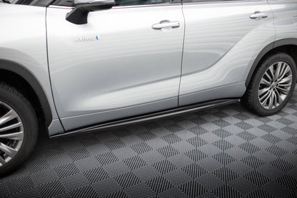 Set of Splitters Toyota Highlander Mk4