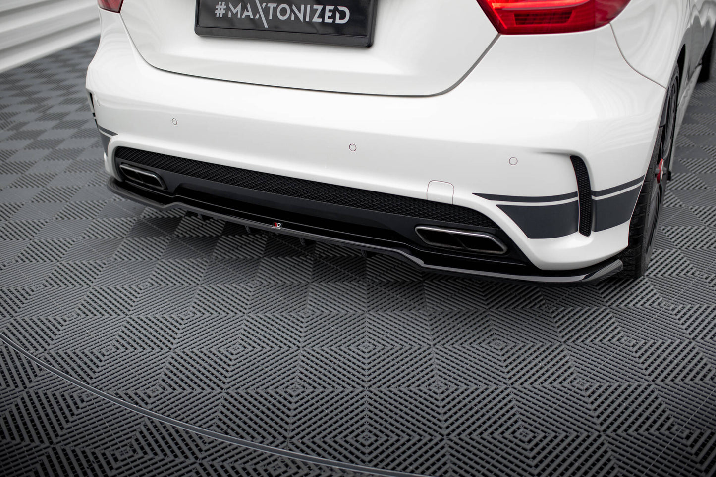 Set of Splitters Mercedes-Benz A45 AMG W176