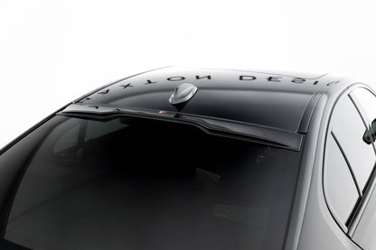 The extension of the rear window BMW M550i / 5 M-Pack Sedan G30