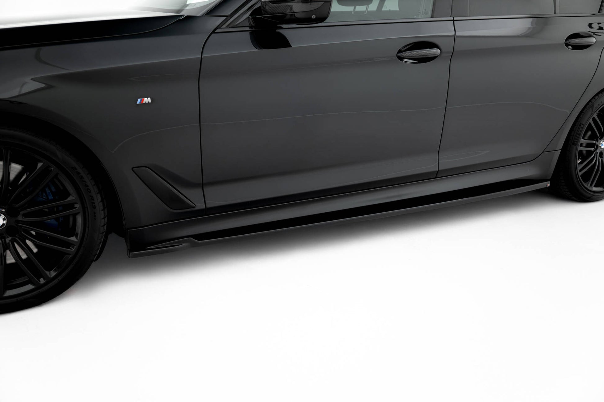 Side Skirts Diffusers BMW M550i / M550d Sedan G30 / G30 Facelift
