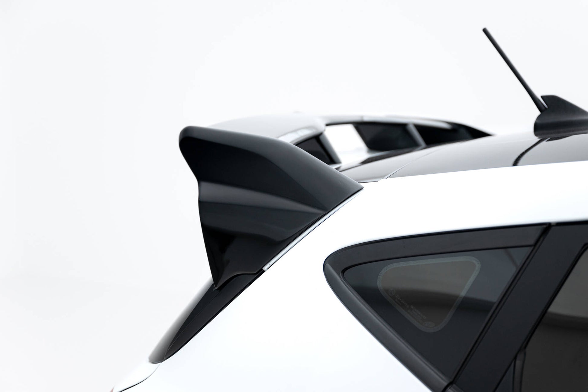 Spoiler Ford Fiesta ST / ST-Line Mk8 / Mk8 Facelift - Primed