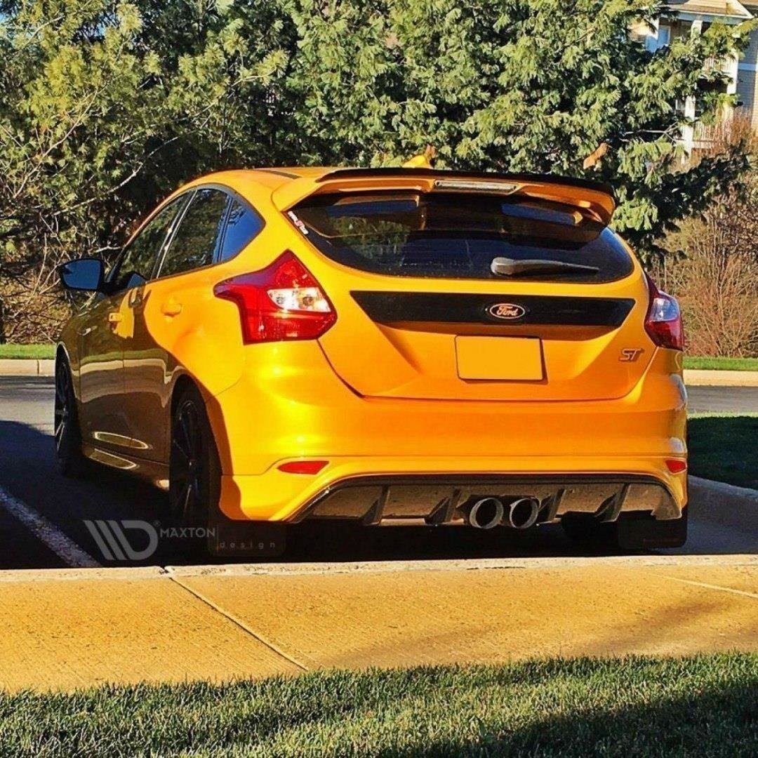 Rear Valance Ford Focus ST Mk3 (RS Look) - Not Primed
