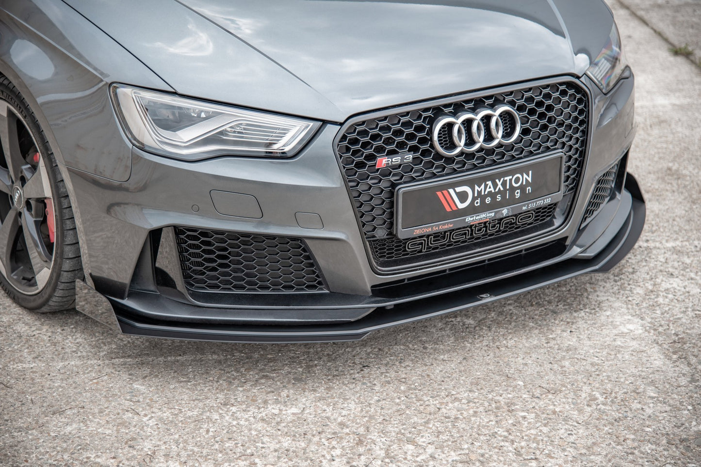 Street Pro Front Splitter + Flaps Audi RS3 8V Sportback
