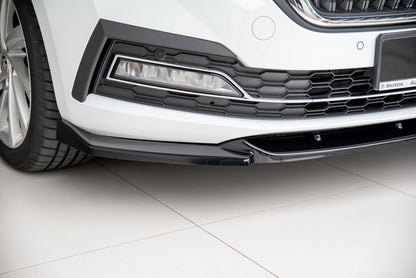 Front Splitter V.1 Skoda Octavia Mk4