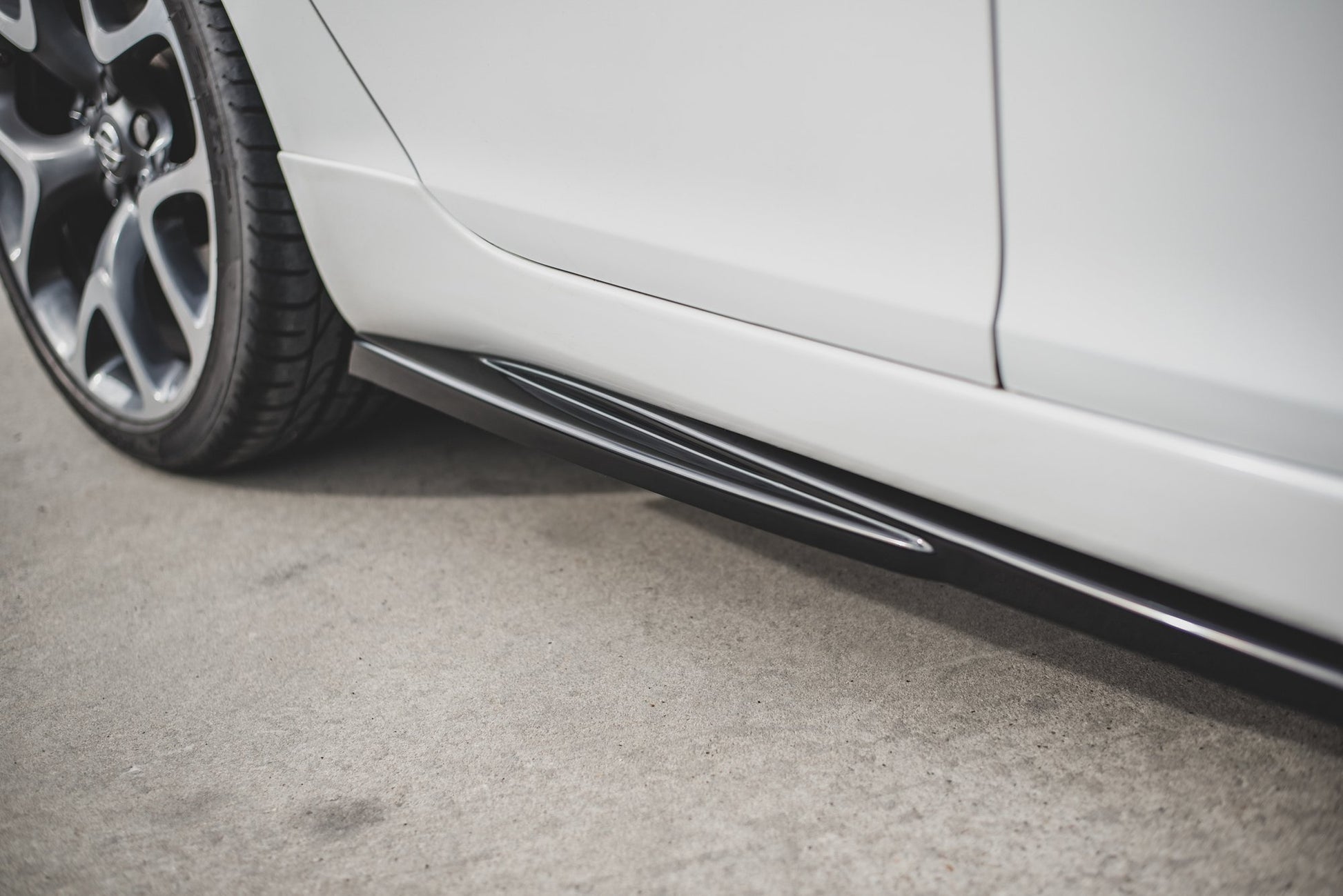 Side Skirts Diffusers Opel Insignia Mk. 1 OPC