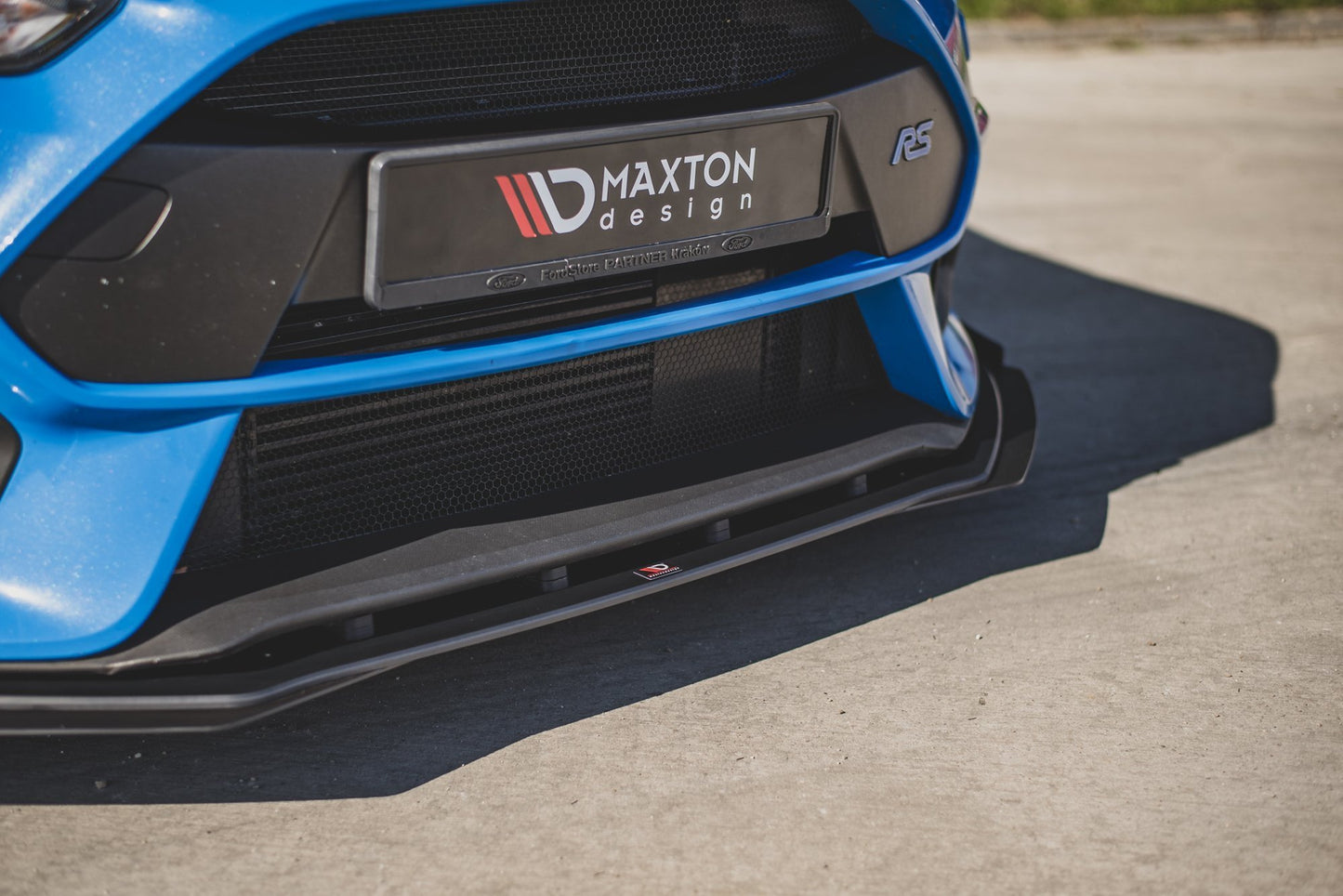 Street Pro Front Splitter + Flaps Ford Focus RS Mk3