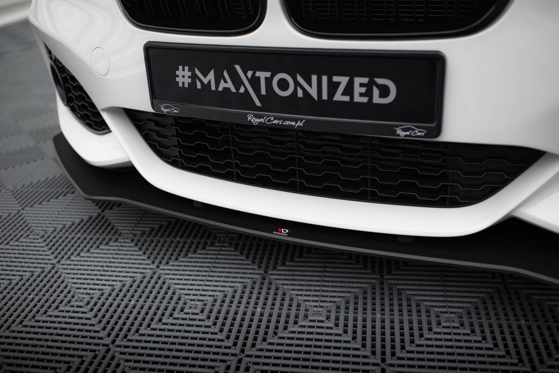 Street Pro Front Splitter V.3 for BMW 1 F20 M-Pack Facelift / M140i
