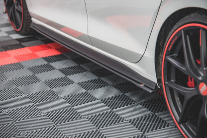 Street Pro Side Skirts Diffusers Volkswagen Golf GTI / GTE / GTI Clubsport / R-Line Mk8