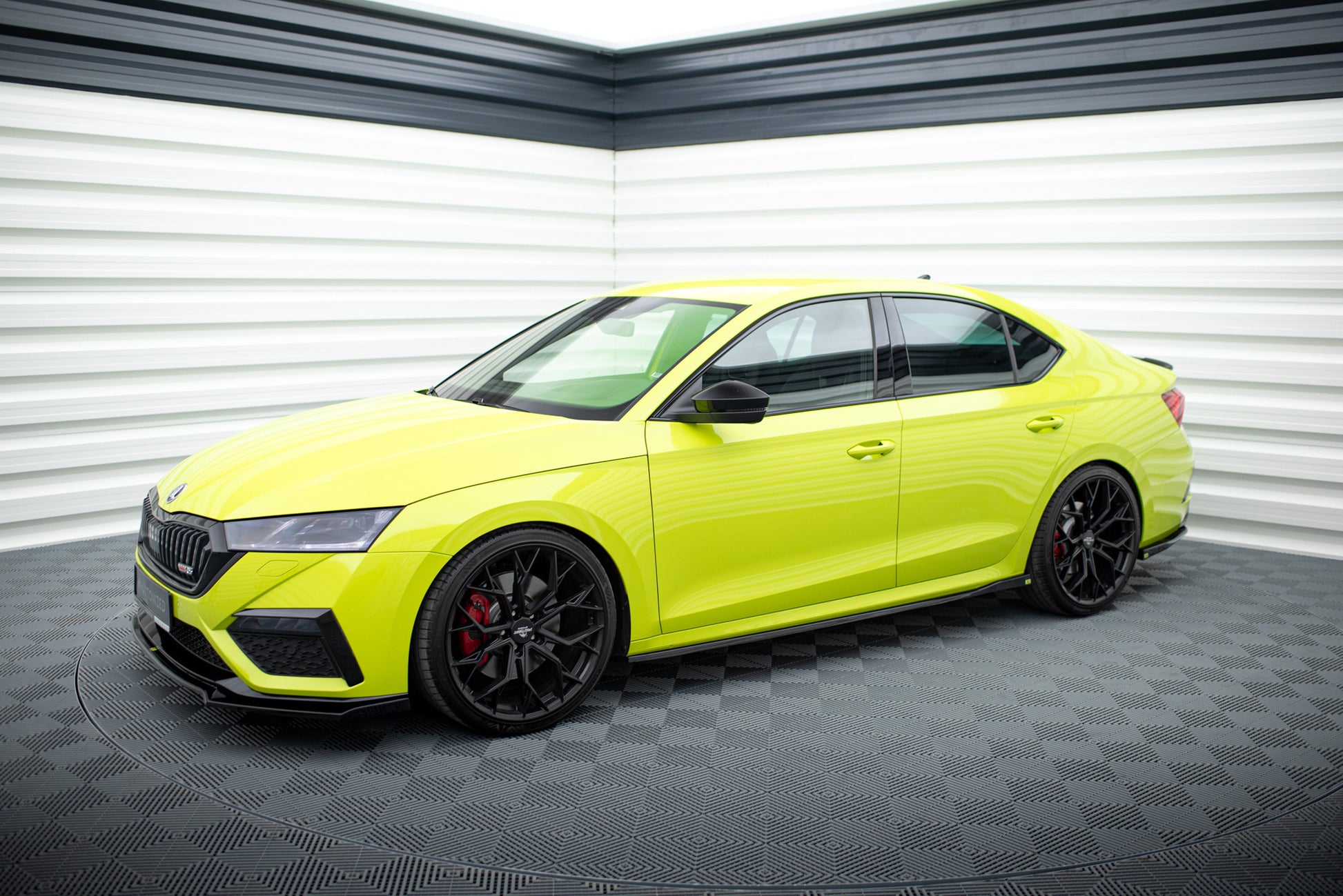 Side Skirts Diffusers V.3 Skoda Octavia RS Mk4