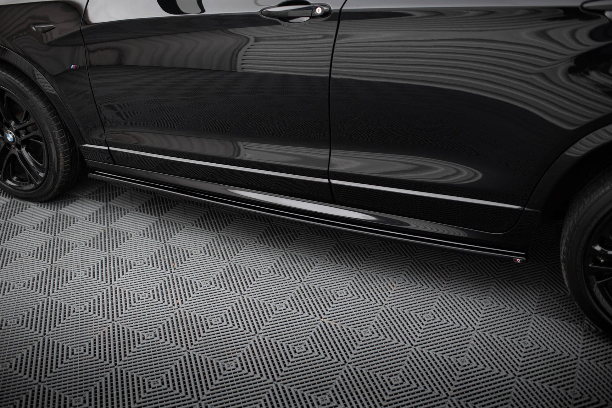 SIDE SKIRTS DIFFUSERS for BMW X4 M-PACK