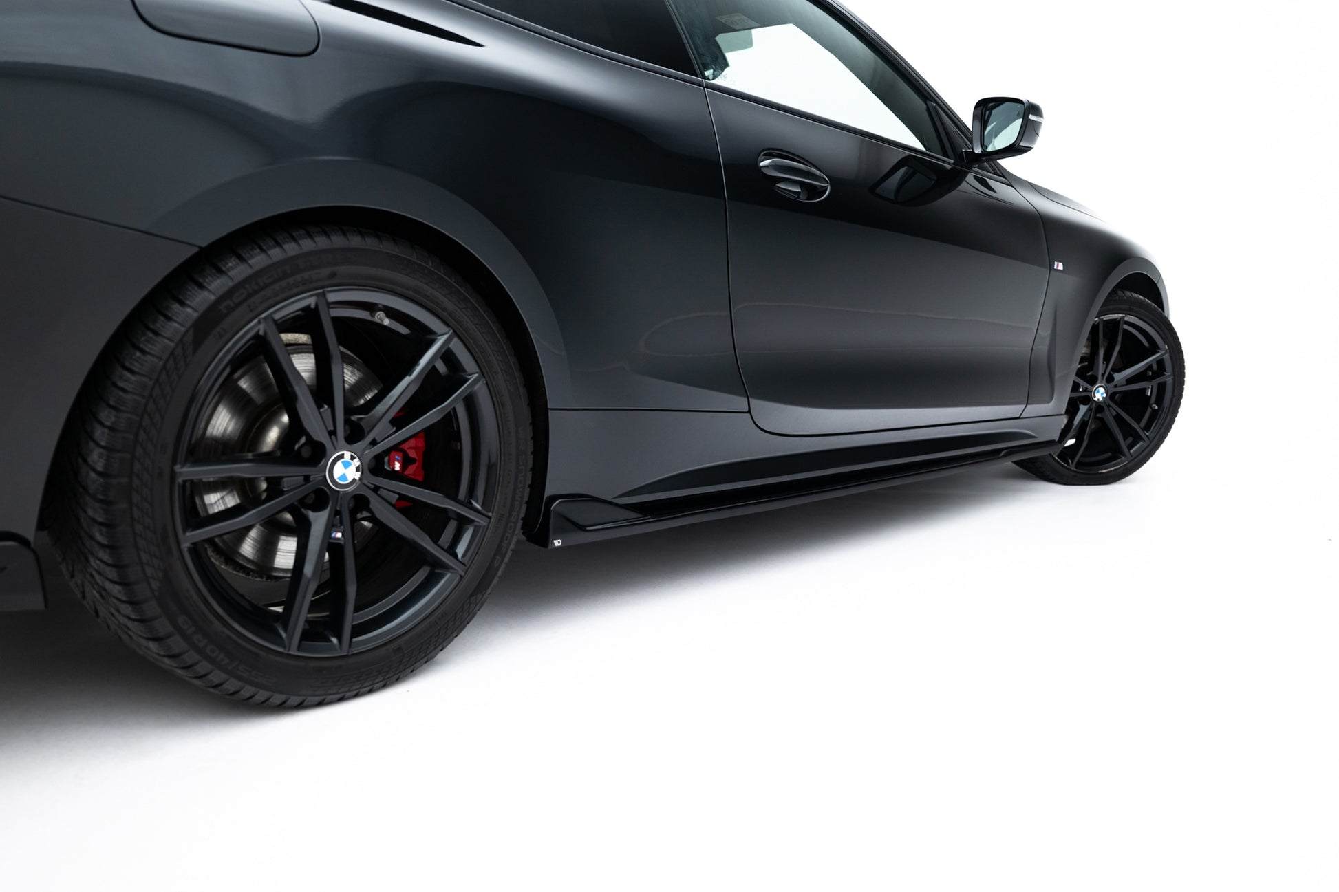 Side Skirts Diffusers V.2 BMW 4 M-Pack / M440i G22 / G23 / G22 Facelift / G23 Facelift