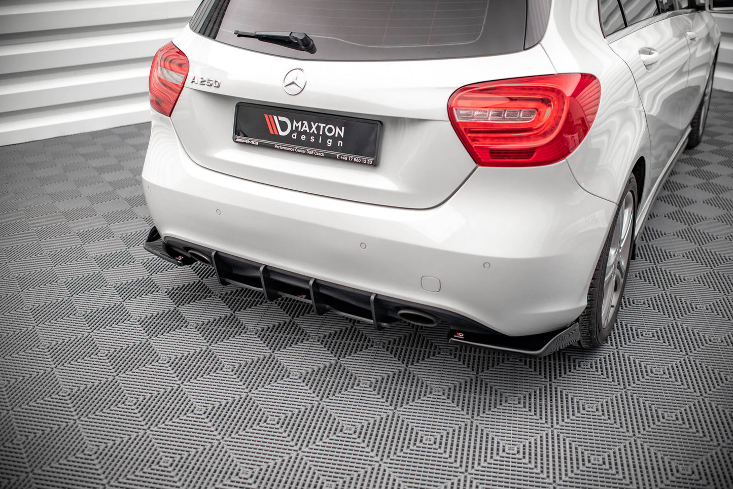 Street Pro Rear Diffuser Mercedes-Benz A W176