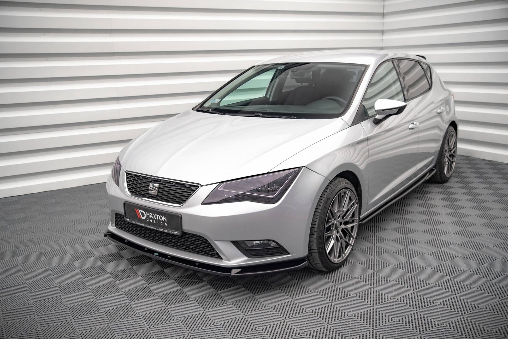 Front Splitter V.1 Seat Leon Mk3