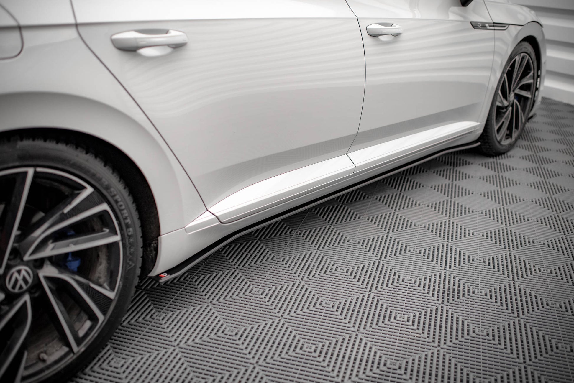Street Pro Side Skirts Diffusers V.2 Volkswagen Arteon R / R-Line Facelift