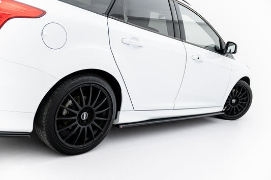 Side Skirts Diffusers Ford Focus ST / ST-Line Mk3 / Mk3 FL Hatchback / Estate