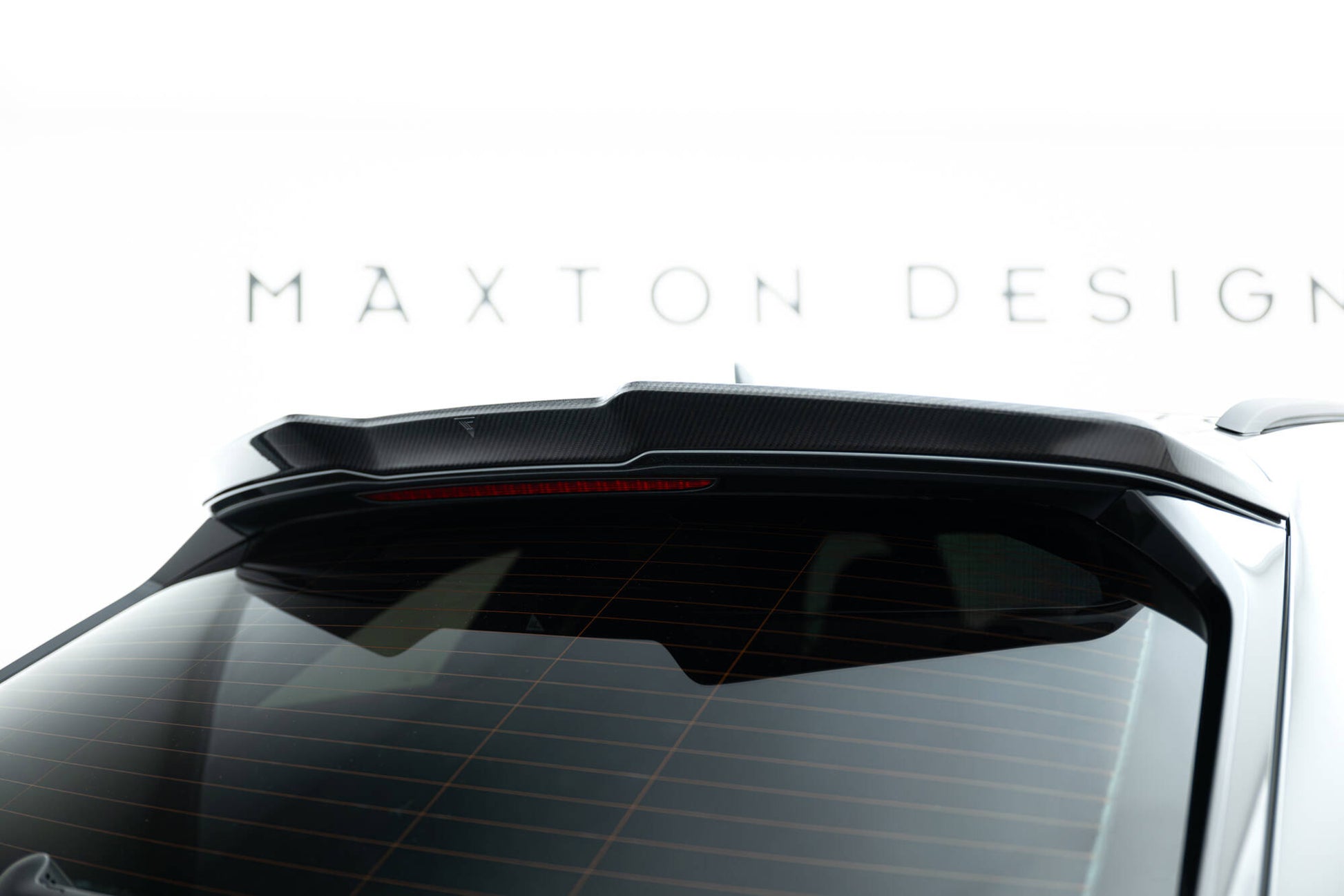 Prepreg Carbon Fiber Tailgate Spoiler (Upper) Audi RS6 C8