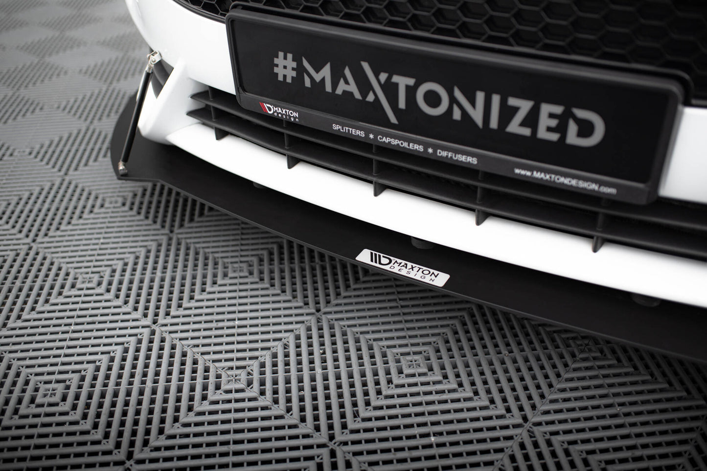 Front Splitter Racing V.1 Ford Fiesta ST Mk7 FL