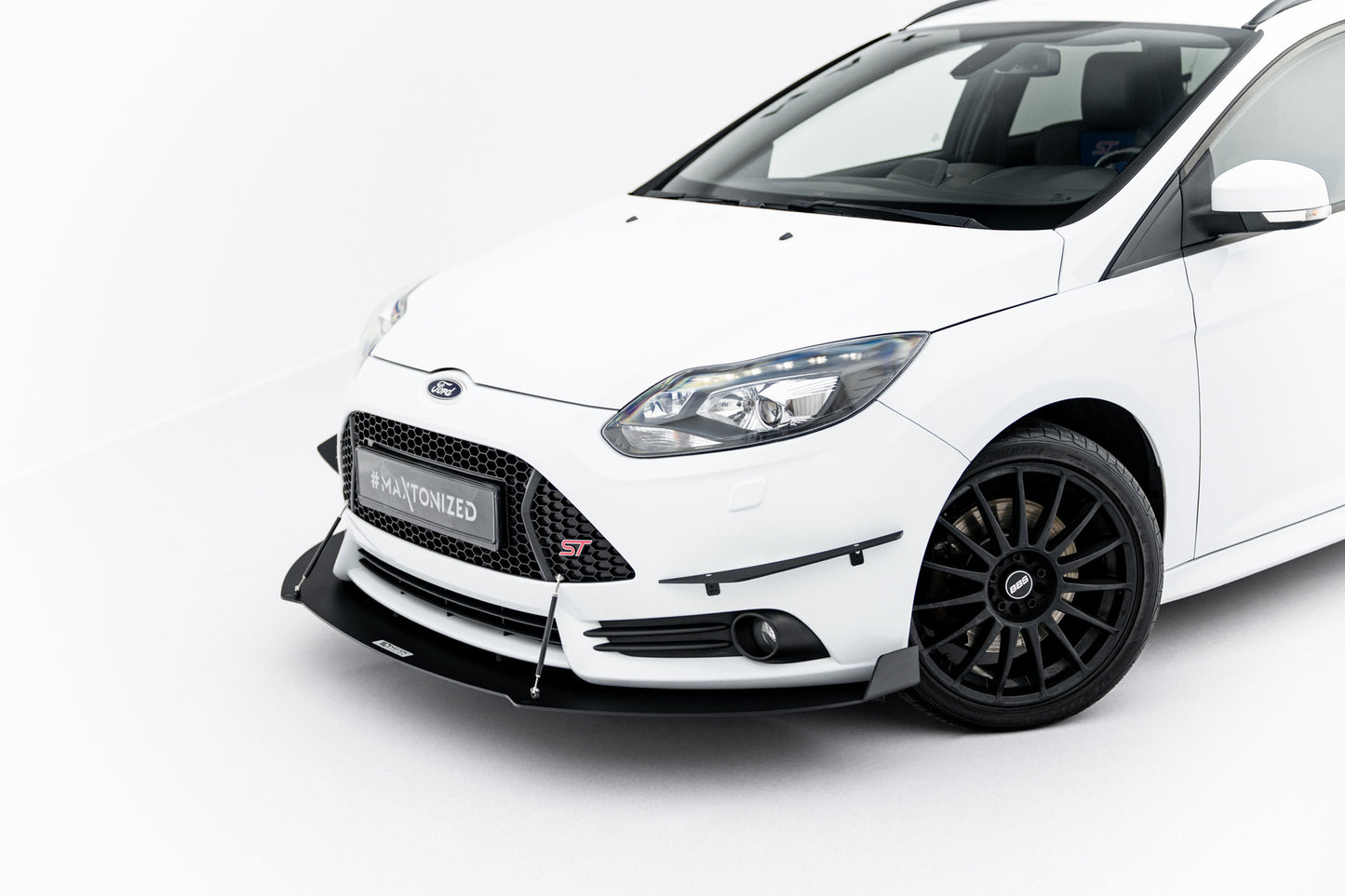 Racing Front Splitter V.2 Ford Focus ST Mk3