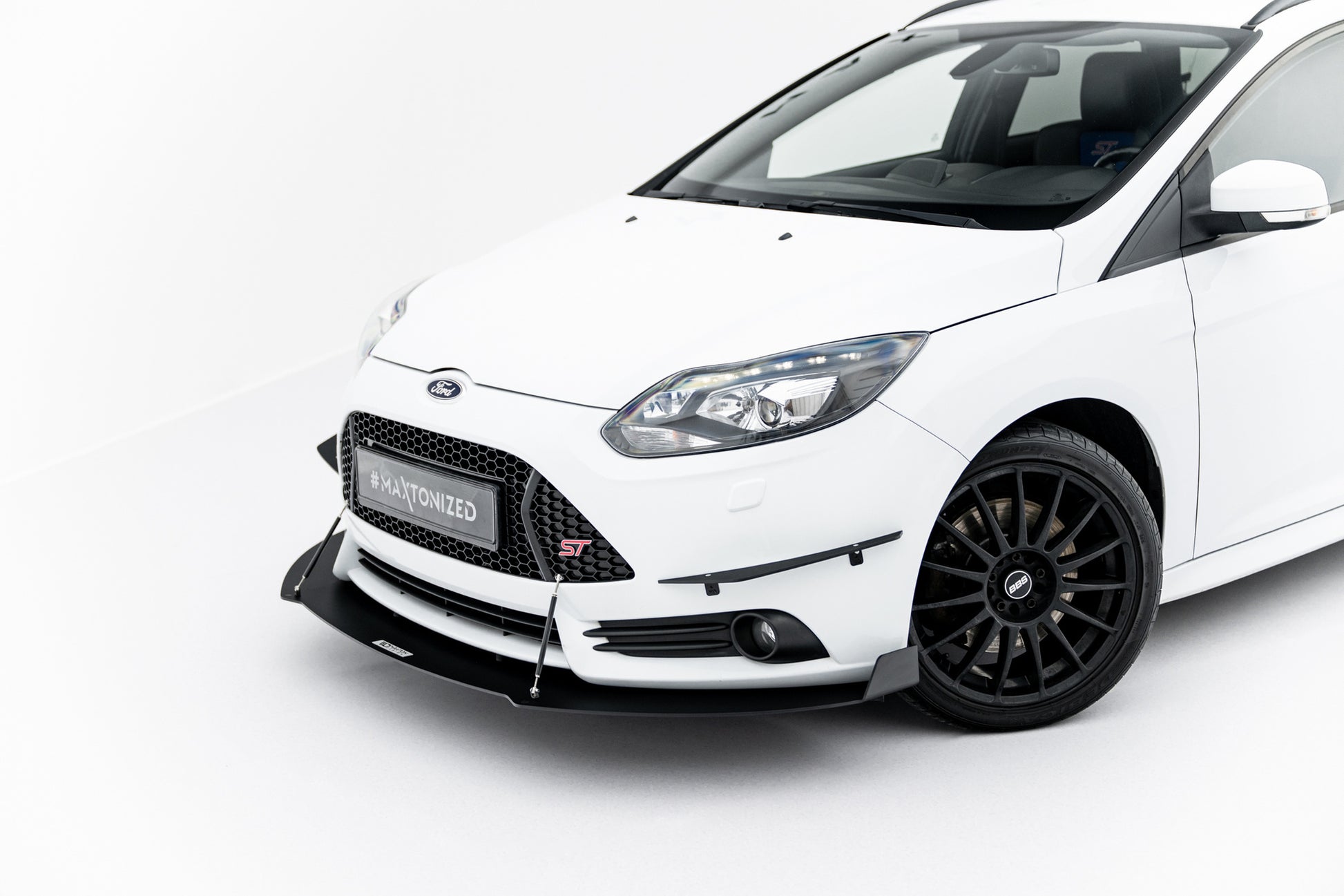 Racing Front Splitter V.2 Ford Focus ST Mk3