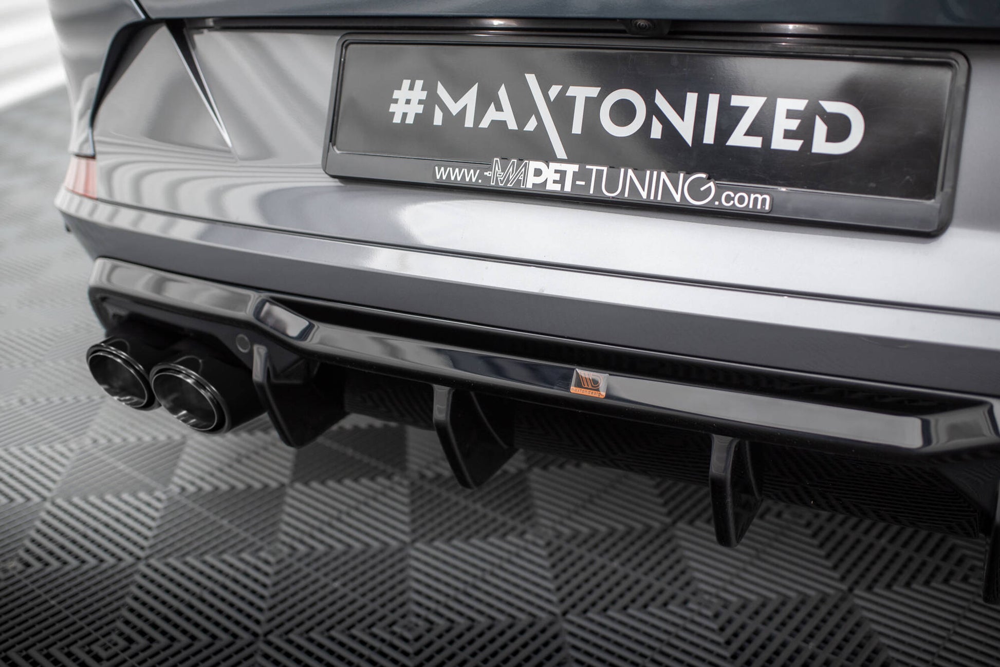 Rear Valance V.3 + Exhaust Tips Cupra Formentor VZ Mk1