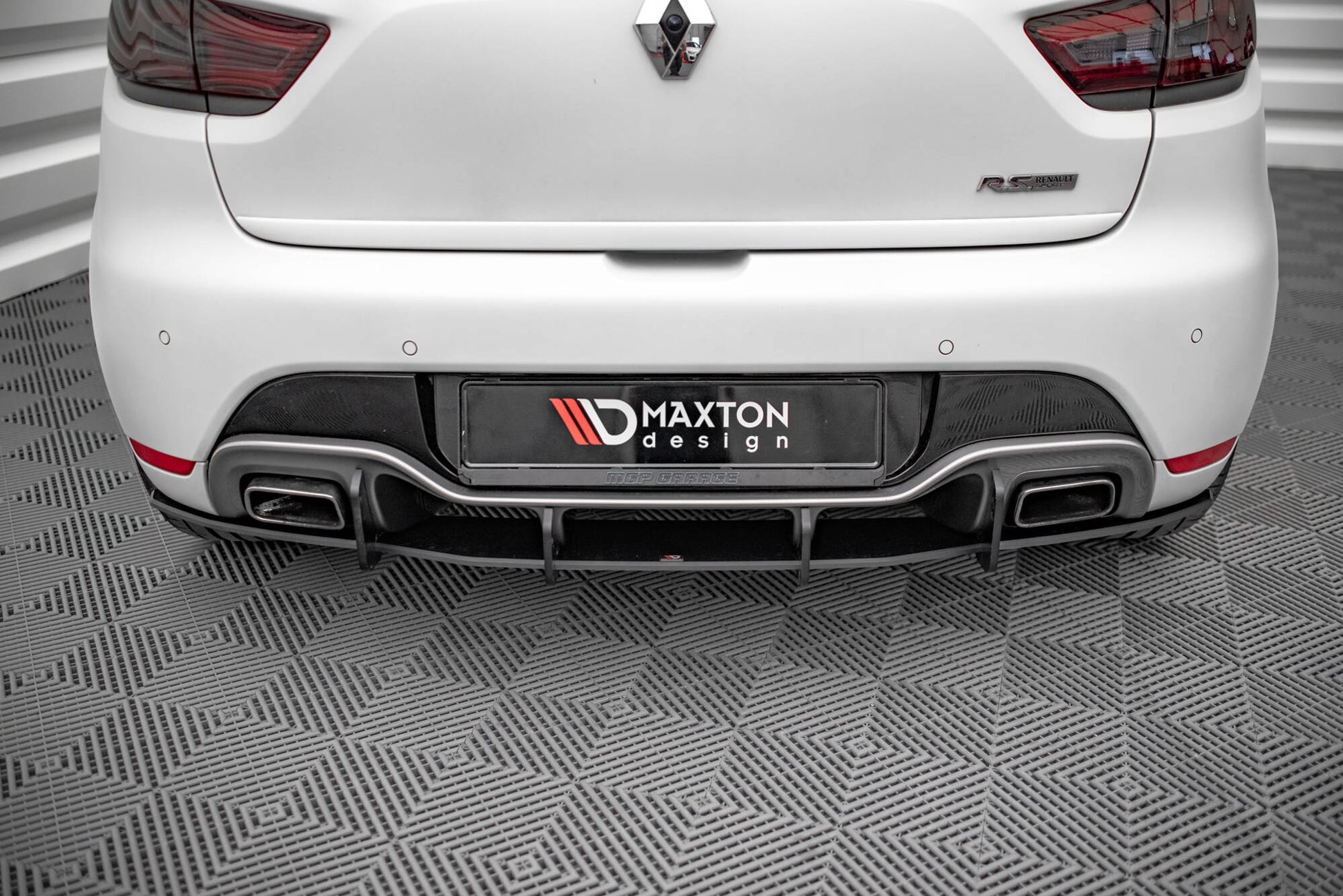 Street Pro Rear Diffuser Renault Clio RS Mk4