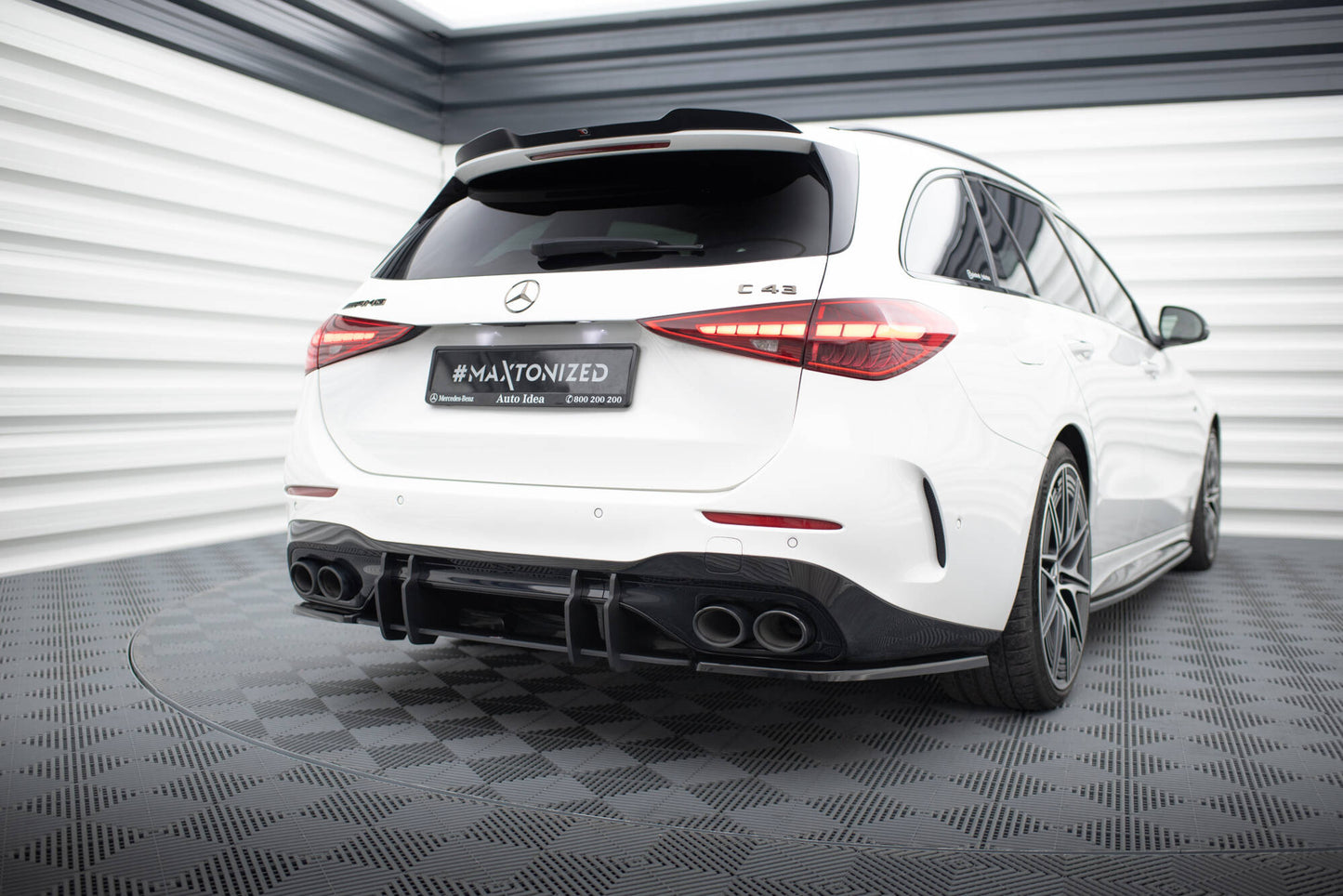 Street Pro Rear Diffuser Mercedes-AMG C 43 W206