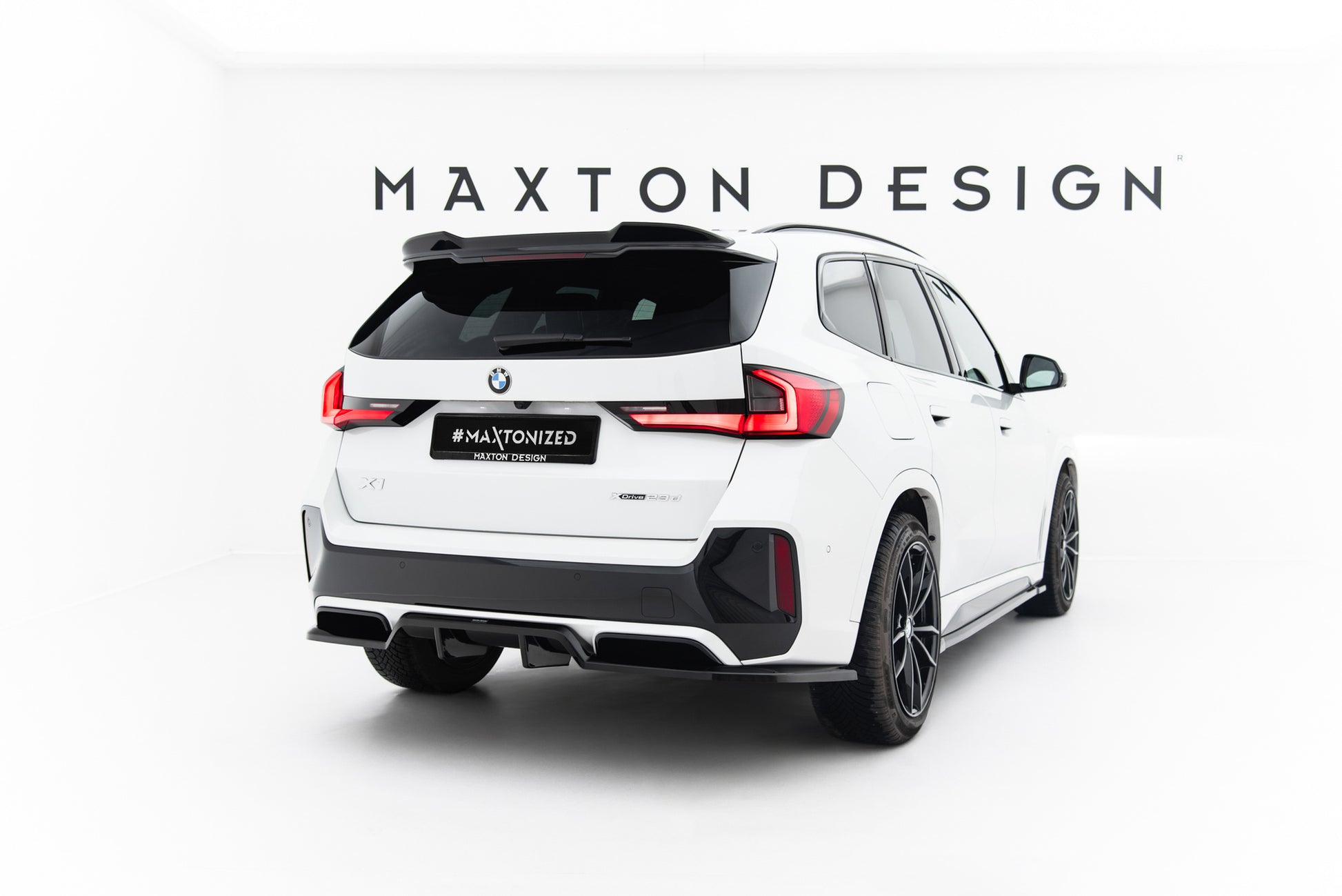 Rear Splitter (with vertical bars) BMW X1 M-Pack U11