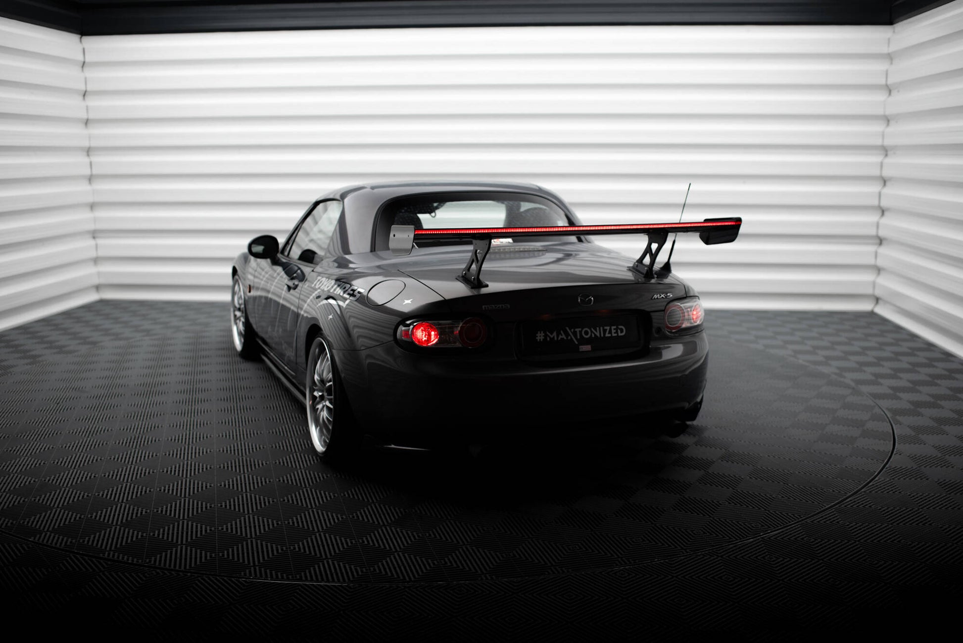 Carbon Spoiler + LED Mazda MX5 Hardtop NC(MK3)