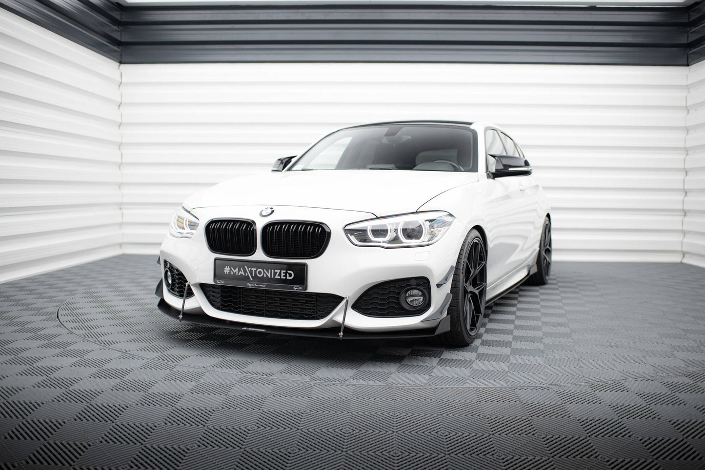 Front Bumper Wings (Canards) BMW 1 M-Pack / M140i F20 Facelift